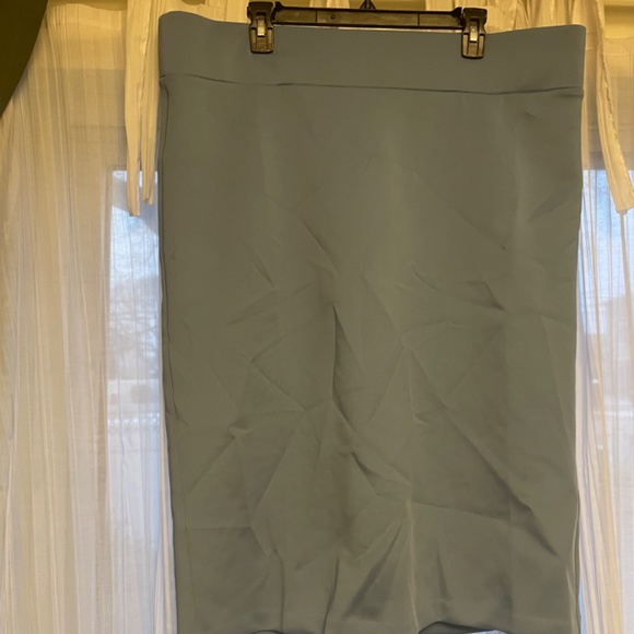 Eloquii Light Blue Neoprene Pencil Skirt, Size 20 - Picture 4 of 4
